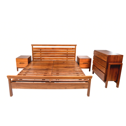 Amari Bed