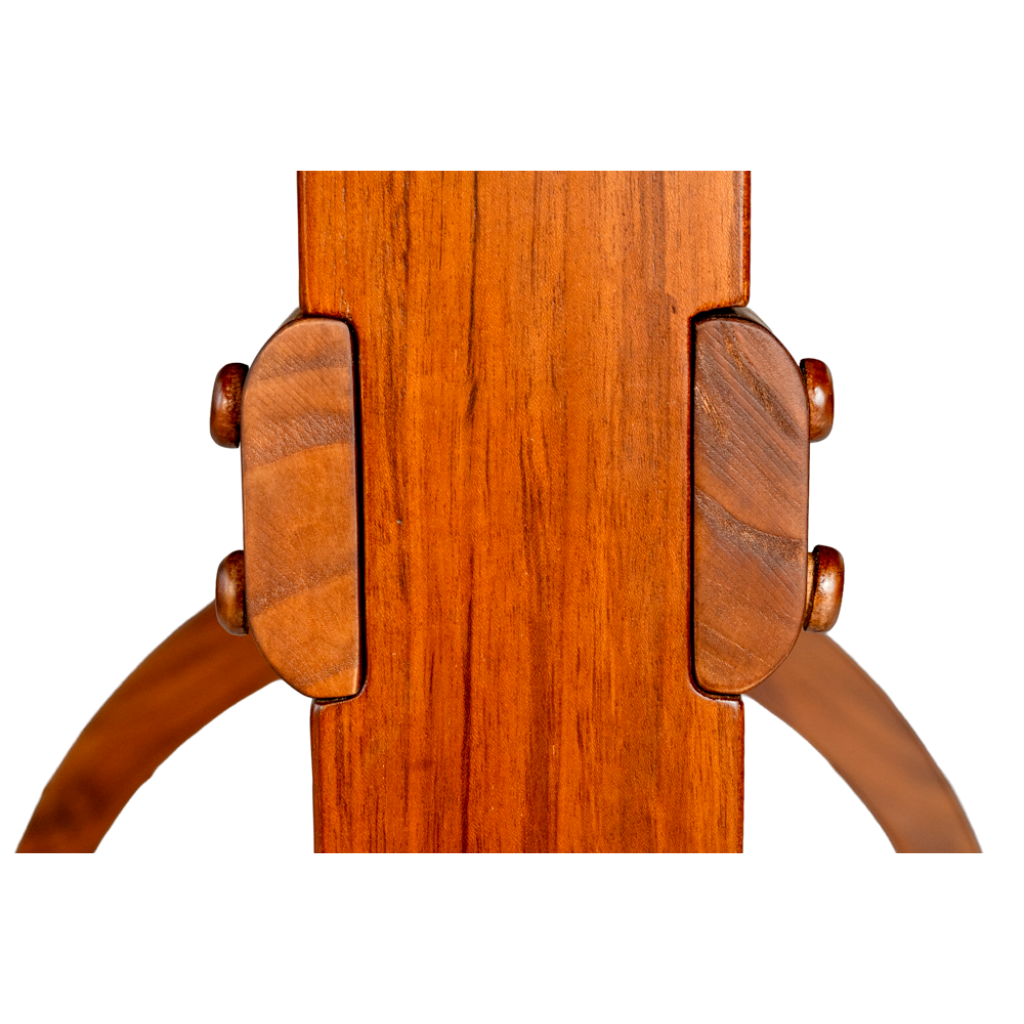 Oro Table